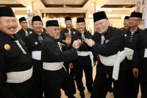 Ketua DPD RI, AA LaNyalla Mahmud Mattalitti, menghadiri acara "Deklarasi Pemilu Damai" yang diinisiasi salah satu organisasi bela diri silat terbesar di tanah air, Persaudaraan Setia Hati Terate. (foto : dpd.go.id)