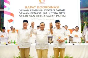 Mantan Wakil Gubernur Provinsi Sumatera Selatan, Mawardi Yahya, bersama Calon Presiden Republik Indonesia, Prabowo Subianto. (foto : ist)