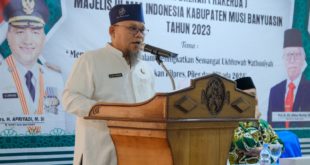 H Apriyadi diwakili Asisten Pemerintahan dan Kesra Setda Muba H Yudi Herzandi SH MH  membuka Rapat Kerja Daerah (Rakerda) Majelis Ulama Indonesia (MUI) Kabupaten Muba. Bertempat di Hotel Gambo Residence Sekayu, Jumat (1/12/2023).