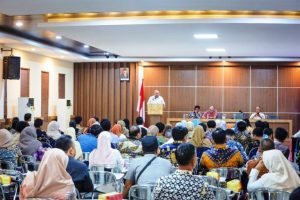 Ketua Dewan Perwakilan Daerah Republik Indonesia, LaNyalla Mahmud Mattalitti, menghadiri acara Tasyakuran dan Silaturahmi Guru Lulus Passing Grade