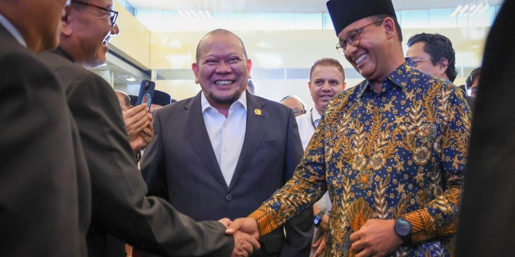 Calon Presiden Republik Indonesia, Anies Baswedan, menghadiri acara Sarasehan DPD RI Bersama Calon Presiden 2024, yang digelar hari Jum'at tanggal 2 Februari 2024 di Gedung Nusantara IV, Komplek Parlemen Senayan. (foto : LaNyalla)