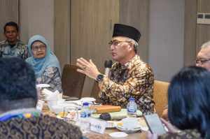 Diteliti Lewat Disertasi, Apriyadi Tuai Apresiasi