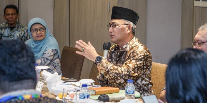 Diteliti Lewat Disertasi, Apriyadi Tuai Apresiasi