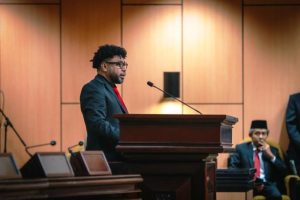 Wakil Ketua Komite I, Filep Wamafma, pada Sidang Paripurna ke 10 DPD RI Masa sidang IV Tahun Sidang 2023-2024, di Gedung Nusantara V, Komplek Parlemen, Senayan Jakarta, hari Jum'at tanggal 5 April 2024.