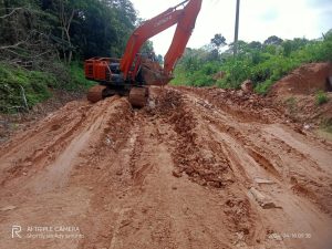 Menindaklanjuti instruksi Pj Bupati Apriyadi Mahmud terkait kondisi ruas jalan rusak di Jalan Talang Simpang - Rukun Rahayu, Ruas Jalan Simpang Rukun Rahayu - Desa Mekar Jaya, Ruas Jalan Dalam Desa Ruku Rahayu, Ruas Jalan Jirak - Talang Mandung dan Ruas Jalan Jirak - Layan - Bangkit Jaya, dan Jalan Desa Sungai Menang