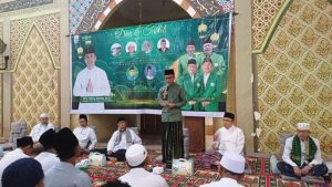 Ratu Dewa saat saat memberikan sambutan pada acara doa tahlil warga NU dan buka bersama Pengurus Cabang NU (PCNU), Badan Otonom (Banom), Lembaga, Majelis Wakil Cabang (MWC), dan Ranting NU se kota Palembang, di Pondok Pesantren (Ponpes) Aulia Cendekia Palembanh, hari Selasa tanggal 2 April 2024.