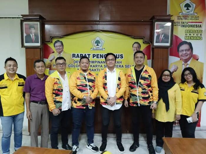 Hj. Anita Noeringhati, mendapatkan dukungan dari Barisan Muda Kosgoro 1957 (BMK 57) untuk maju di Pemilihan Gubernur (Pilgub) Sumsel tahun 2024.