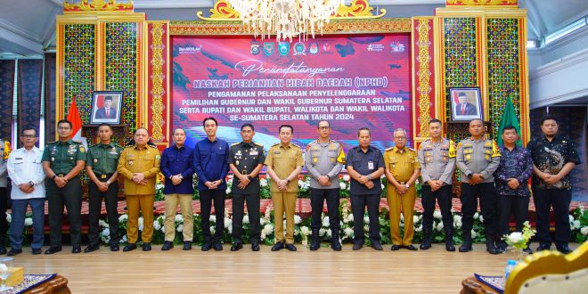 Dinas Perdagangan dan Perindustrian Kabupaten Muba bekerjasama dengan Perum Bulog Sumsel Babel dan Bank Sumsel Babel Cabang Sekayu, kembali melaksanakan operasi pasar dan kali ini bertempat di Halaman Kantor camat Sanga Desa, Selasa (7/8/2024).