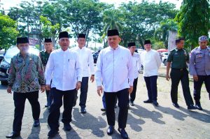 Pj Bupati Sandi Fahlepi Pesan : "Khusuk Ibadah dan Doakan Warga Muba damai dan Sejahtera"
