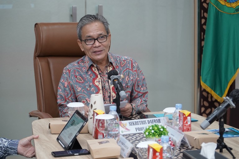Webinar juga dihadiri langsung oleh Direktur Utama RSUD Siti Fatimah dr. Syamsuddin Isaac Suryamanggala, Sp.OG. Palembang (20/06/2024).