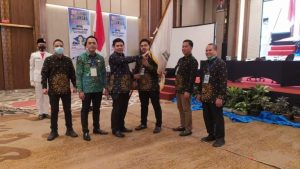Ketua BPC HIPMI kota Pagaralam, Brando (Batik Hijau)
