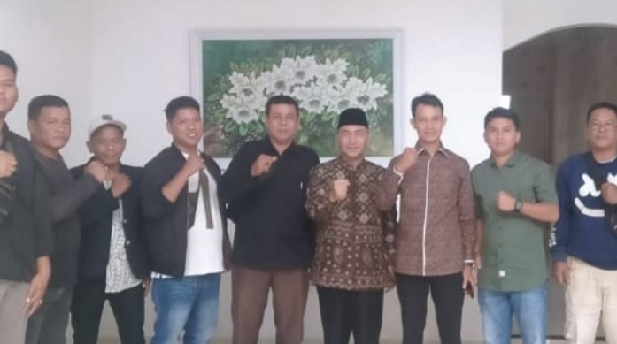 Bersinergi Dukung Calon Bupati Kabupaten Musi Banyuasin Asli Putera Daerah Muba,'' Jum'at (05/04/24)