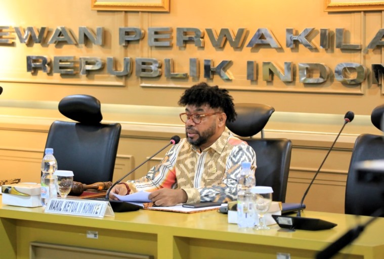 Komite I Dewan Perwakilan Daerah (DPD) Republik Indonesia (RI) menggelar Rapat Kerja (Raker) dengan Kementerian Desa, Pembangunan Daerah Tertinggal, dan Transmigrasi (Kemendes PDTT), hari Selasa tanggal 25 Juni 2024 di Gedung DPD RI, Jakarta.
