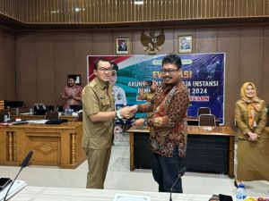 Pemkab Muba mengikuti langsung evaluasi Sistem Akuntabilitas Kinerja Instansi Pemerintah (SAKIP) Kabupaten Muba yang berlangsung di Kantor Bappeda Provinsi Sumatera Selatan, Senin (22/7/2024).