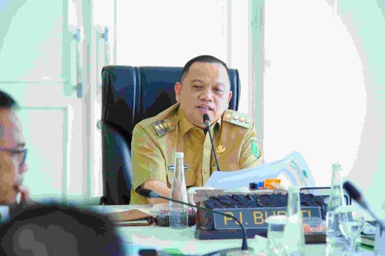 Pemerintah Daerah Kabupaten Musi Banyuasin menggelar rapat lanjutan pembahasan Penyusunan Laporan Penjabat Bupati Musi Banyuasin Triwulan I, Selasa (16/7/2024) di Ruang Rapat Bupati Muba.