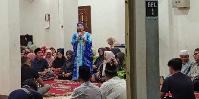 Hj. Lucianty, kembali menghadiri acara undangan syukuran atas terpilihnya Suito sebagai Anggota Dewan Perwakilan Rakyat Daerah (DPRD) Kabupaten Muba dari Partai Kebangkitan Nusantara (PKN) dan silaturahmi dengan warga Dusun 3, Desa Kasmaran, Kecamatan Babat Toman, hari Jum'at tanggal 13 September 2024.
