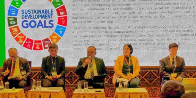 Sandi Fahlepi, mendapat kehormatan sebagai pembicara mewakili Indonesia dalam acara bergengsi ASEAN Mayors Forum (AMF) 2024. Acara ini berlangsung pada Rabu, 18 September 2024.