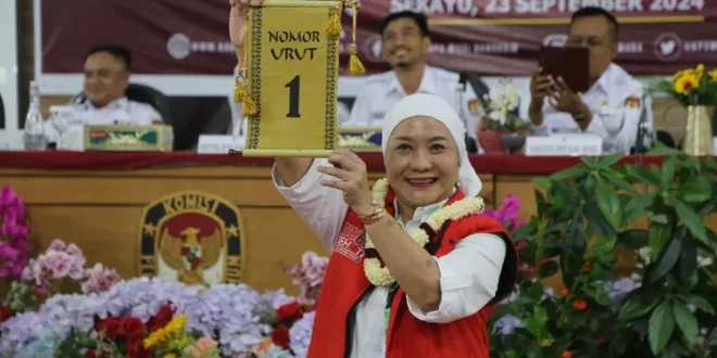 Calon Bupati Kabupaten Musi Banyuasin, Hj. Lucianty, mendapatkan nomor urut 1 pada Pemilihan Kepala Daerah yang bakal digelar tanggal 27 November 2024 mendatang (Detik Sumsel)