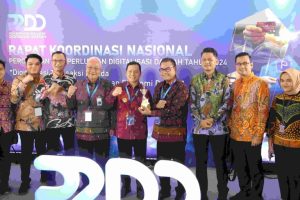 Rapat Koordinasi Nasional (Rakornas) Percepatan dan Perluasan Digitalisasi Daerah (P2DD) Tahun 2024 yang digelar Kemenko RI, bertempat di Ballroom Hotel Kempinski Jakarta, Senin (23/9/2024) pagi.