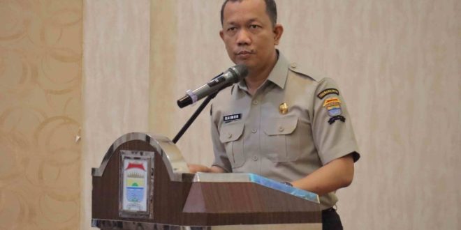 Kepala Badan Pendapatan Daerah (Bappenda) Kota Palembang Raimon Lauri mengimbau masyarakat kota ini membayar Pajak Bumi dan Bangunan atau PBB tepat waktu.