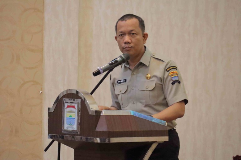 Kepala Badan Pendapatan Daerah (Bappenda) Kota Palembang Raimon Lauri mengimbau masyarakat kota ini membayar Pajak Bumi dan Bangunan atau PBB tepat waktu.