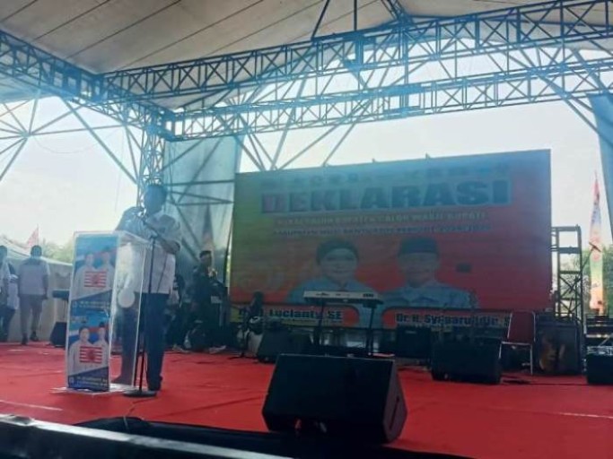 Ketua Majelis Agung Partai Kebangkitan Nusantara (PKN), Gede Pasek Suardika, menghadiri acara Deklarasi Hj. Lucianty dan H. Syaparuddin maju sebagai Bupati dan Wakil Bupati Kabupaten Musi Banyuasin (Muba) pada Pemilihan Kepala Daerah (Pilkada) tahun 2024, di Stable Berkuda Sekayu, hari Selasa siang, tanggal 3 September 2024.. (MusiNews.id/Sadiidaa)