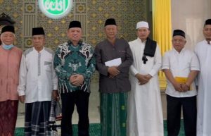 Sandi Fahlepi secara konsisten terus melaksanakan Safari Jumat. Kali ini tersebut berlangsung di Masjid Al – Ikhlas Komplek Perumnas Kecamatan Sekayu, Jumat (25/10/2024).