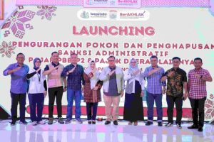 Pemerintah kota Palembang melalui Badan Pendapatan Daerah (Bapenda) Kota Palembang melaunching pengurangan pokok dan penghapusan sanksi administratif PBB-P2 dan pajak daerah lainnya Minggu (13/10) di Atrium Palembang Indah Mall.