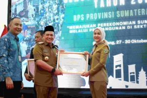 Elen Setiadi Menghadiri Rakorda Sensus Pertanian 2023 BPS Provinsi Sumsel Tahun 2024, dengan tagline memajukan perekonomian sumsel melalui pembangunan di sektor pertanian, bertempat di Hotel Harper, Senin (28/10/24).
