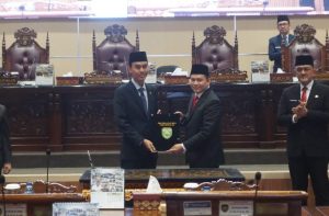 DPRD Sumsel menyetujui Raperda Rencana Tata Ruang Wilayah (RTRW) Provinsi Sumsel 2024-2044 menjadi Perda dalam Rapat Paripurna DPRD Sumsel, Jumat (20/9/2024). (FOTO: SS 1/ IST).