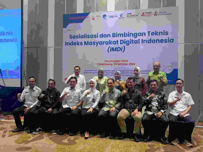 Balai Pengembangan Sumber Daya Manusia dan Penelitian Telekomunikasi dan Informasi (BPPTIK) Kementerian Komunikasi dan Informatika Republik Indonesia menyelenggarakan Sosialisasi dan Bimbingan Teknis IMDI. Acara yang berlangsung di The Excelton Hotel, Palembang, ini dihadiri oleh perwakilan Dinas Komunikasi dan Informatika serta Bappeda dari seluruh kabupaten/kota di Sumatera Selatan.