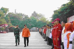 Elen Setiadi memimpin Apel dan Simulasi Banjir Provinsi Sumatera Selatan Tahun 2024, Rabu (23/10/24).