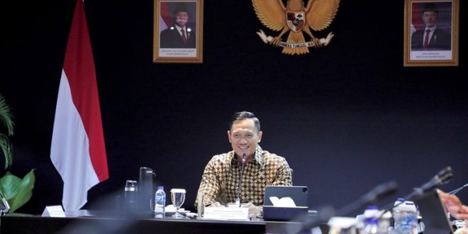 Menteri Koordinator Bidang Infrastruktur dan Pembangunan Kewilayahan, Agus Harimurti Yudhoyono (Menko AHY), mengajak seluruh elemen bangsa untuk memanfaatkan peluang besar berupa bonus demografi yang akan terjadi di Indonesia antara tahun 2030 hingga 2040, Jakarta, Sabtu (23/11/2024). Foto. Humas Kemenko Infra.