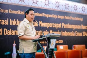 Sultan B. Najamudin, saat menghadiri Forum Komunikasi Dan Diseminasi Program Kerja Dengan Media bersama Koordinatoriat Wartawan Parlemen di Yogyakarta, pada hari Jumat, tanggal 22 November 2024. (foto : dpd ri)