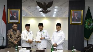 Menag Nasaruddin Umar bersama Mendes Yandri Susanto, didampingi Wamenag Romo Syafi'i dan Wamendes Riza Patria