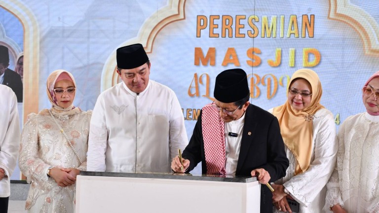 Menag Nasaruddin Umar resmikan Masjid Al Abduh di Palembang