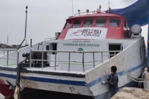 Kapal Musi Cruise adalah kapal wisata yang sebelumnya juga sudah pernah dioperasikan untuk wisata yang sama dengan nama Kapal Putri Kembang dadar, kata Plt Kepala Dinas Perhubungan Palembang, Agus Supriyanto, Sabtu (28/12/2024).