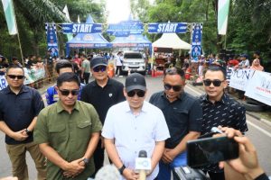Ratusan pecinta otomotif ramaikan Dirgantara Drag Race dan Drag Bike 2024 diselenggarakan oleh LANUD SMH Palembang di Jalan Adi Sucipto Lanud Talang Betutu Palembang, Sabtu (14/12/2024).