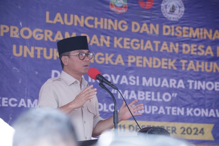 Mendes PDT Yandri Susanto dalam kunjungan kerja ke Konawe Utara, Sulawesi Tenggara (Didi/Humas Kemendes PDT)