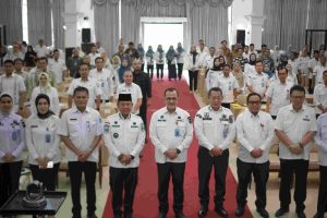 Edward Candra membuka rakor forum penataan ruang Provinsi Sumatera Selatan dalam rangka sosialisasi sinkronisasi program pemanfaatan ruang (SPPR) dan Sistem Informasi Pengawasan Teknis (SISWASTEK) Provinsi di Ballroom Swarna Dwipa, Rabu, (4/12/2024).