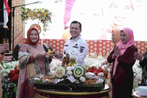 Elen Setiadi hadiri peringatan Hari Ulang Tahun Dharma Wanita Persatuan ke-25 Provinsi Sumsel, kegiatan itu dilaksanakan di gedung wanita rajawali Palembang. Rabu,(11/12/2024).