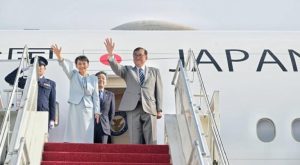 Perdana Menteri (PM) Jepang Ishiba Shigeru beserta Ibu Ishiba Yoshiko kembali menuju Jepang dari Bandara Internasional Soekarno-Hatta, Tangerang, Banten, pada Sabtu, 11 Januari 2025. Foto: BPMI Setpres/Rusman