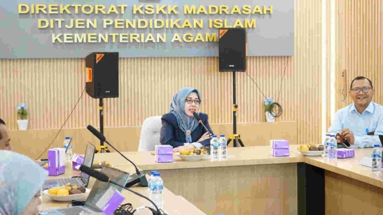 Direktur KSKK Madrasah Nyayu Khodijah