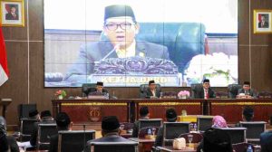 Dewan Perwakilan Rakyat Daerah (DPRD) Kabupaten Musi Banyuasin (Muba) resmi menetapkan Rencana Kerja Tahun 2025 dalam rapat paripurna hari ini, Senin (6/1/2025) di Ruang Rapat Paripurna DPRD Kabupaten Musi Banyuasin.