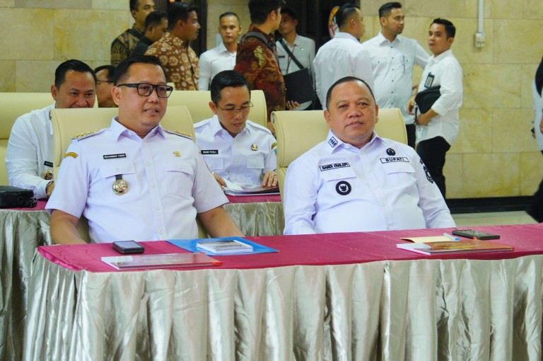 Dalam kegiatan yang digelar di Ruang Rapat Utama Lantai 8 Inspektorat Jenderal Kemendagri Republik Indonesia, Jakarta, pada Rabu (8/1/2025) tersebut H Sandi Fahlepi turut hadir bersama beberapa kepala daerah yang ada di Provinsi Sumatera Selatan.