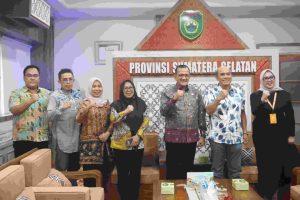 Edward Candra menerima Pimpinan Cabang BNI Palembang Muzakir beserta Jajaran dalam rangka Silaturahmi . (Ruang Kerja Sekda, Kamis, 16/01/2025).