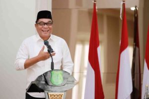 Bupati dan Wakil Bupati terpilih dalam Pilkada Serentak 2024, M Toha dan Kyai Rohman, menggelar rapat staf pertama mereka di Guest House Griya Bumi Serasan Sekate pada Jumat (31/1/2025).