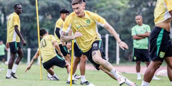 Skuat Bajul Ijo terancam tidak bisa diperkuat sejumlah pemain saat melawan Persis Solo pada pekan ke-22 BRI Liga 1 2024/25, Jumat (7/2) malam.