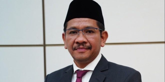 Dirjen Bimas Islam Abu Rokhmad
