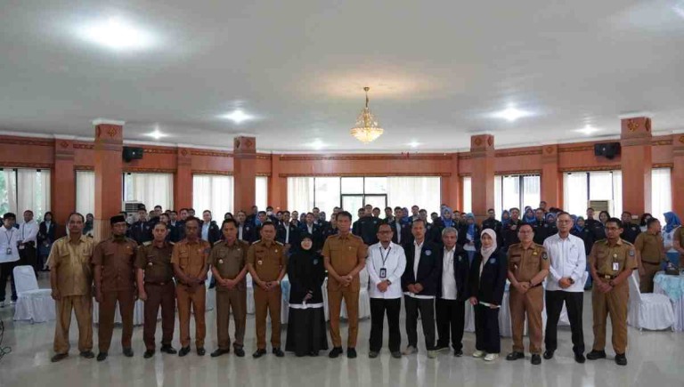 Sebanyak 132 mahasiswa Politeknik Statistika STIS resmi diterima untuk melaksanakan Praktik Kerja Lapangan (PKL) di Kabupaten Ogan Komering Ilir (OKI).